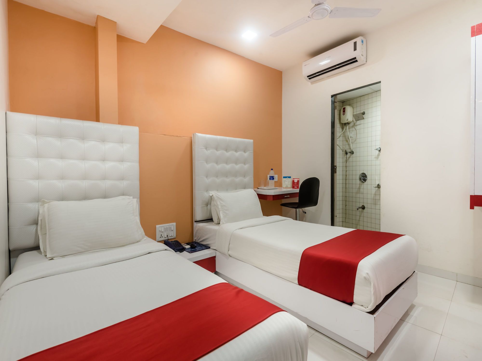 Фото Oyo 7407 Hotel Blue Sea