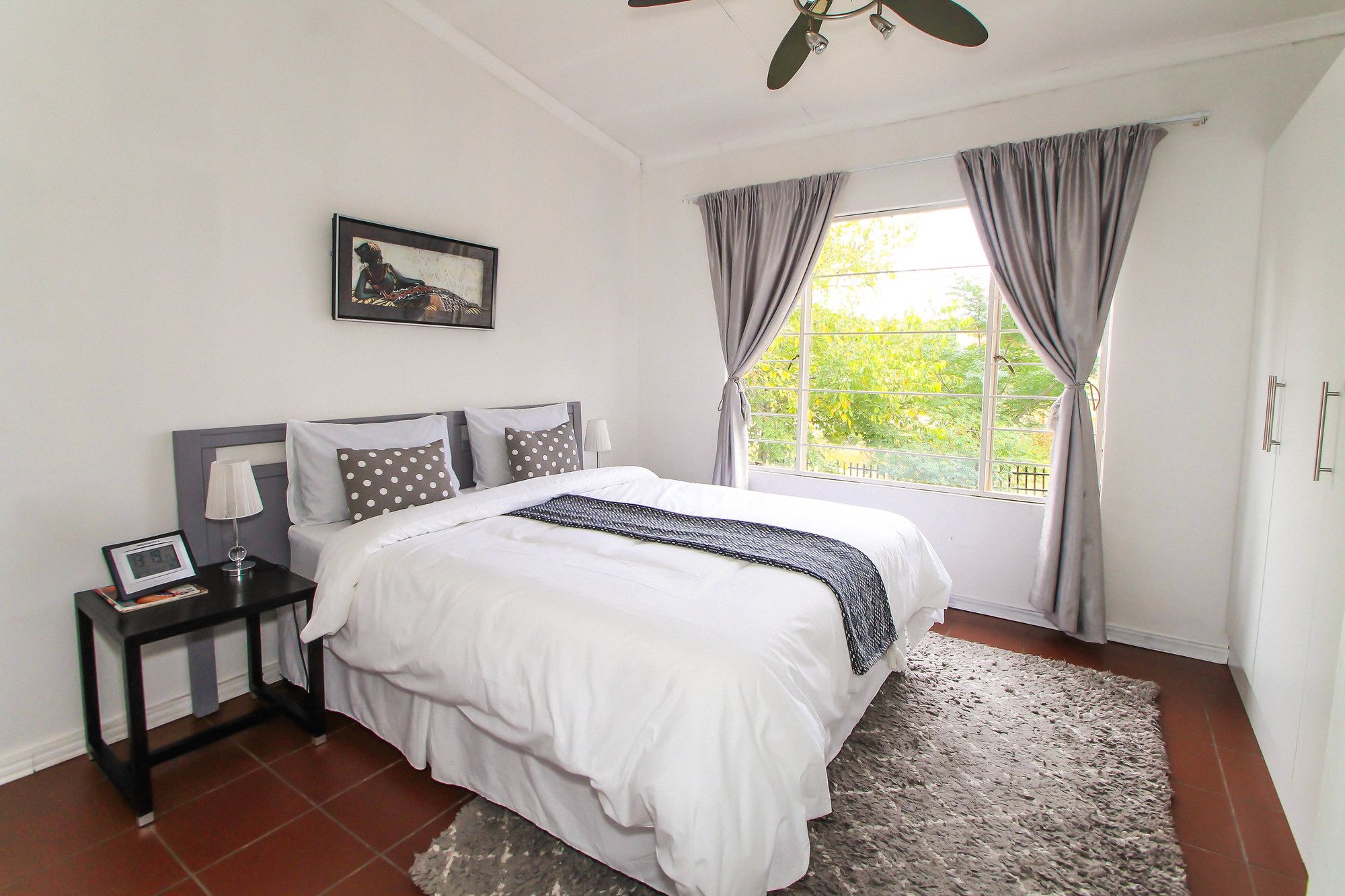 Фото Bedford Manor