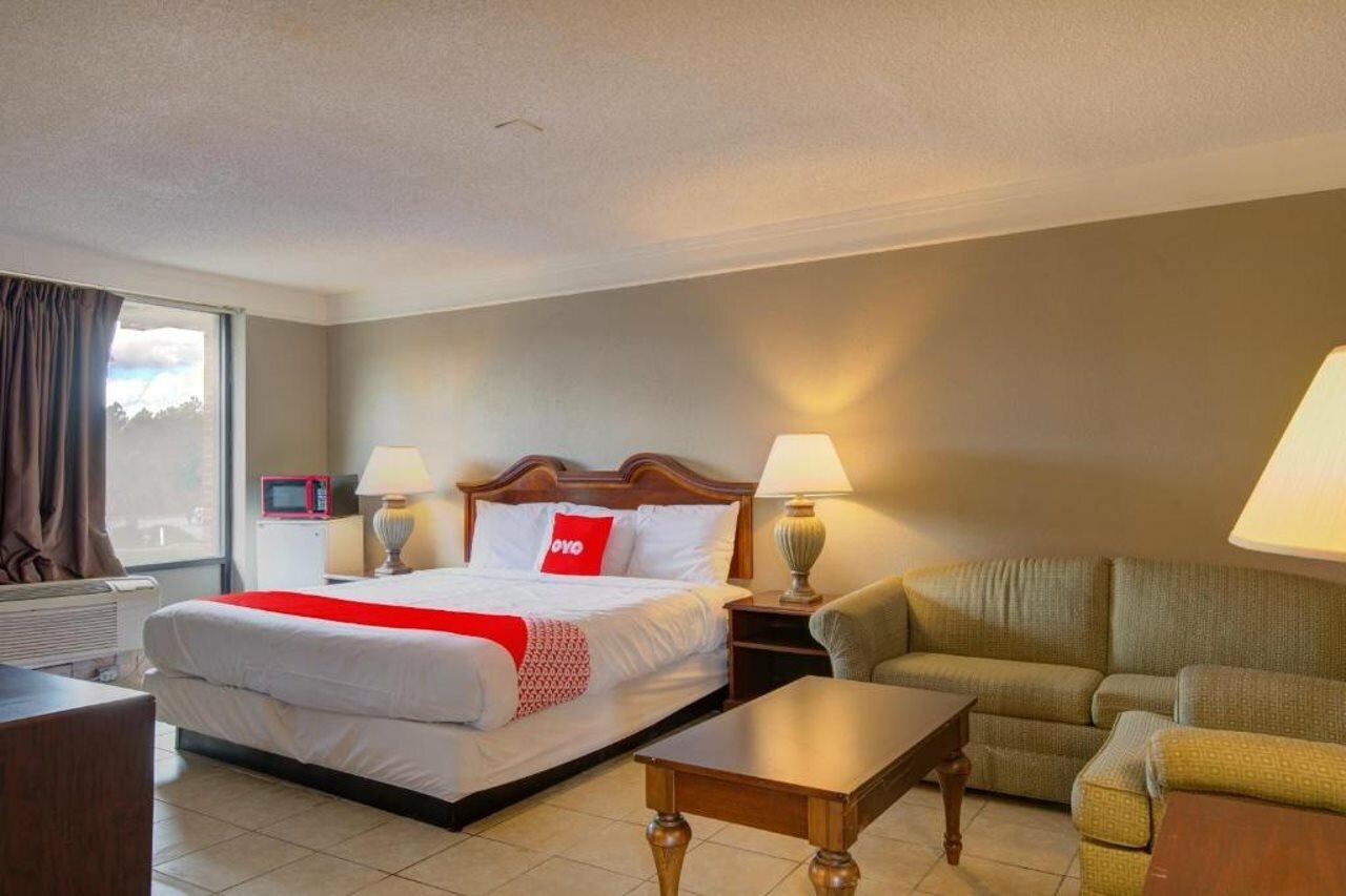 Фото Oyo Hotel Douglas Ga Us 441