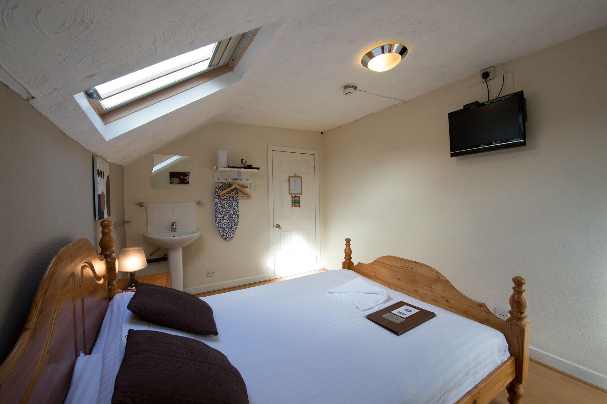 Фото Ivy Mount Boutique