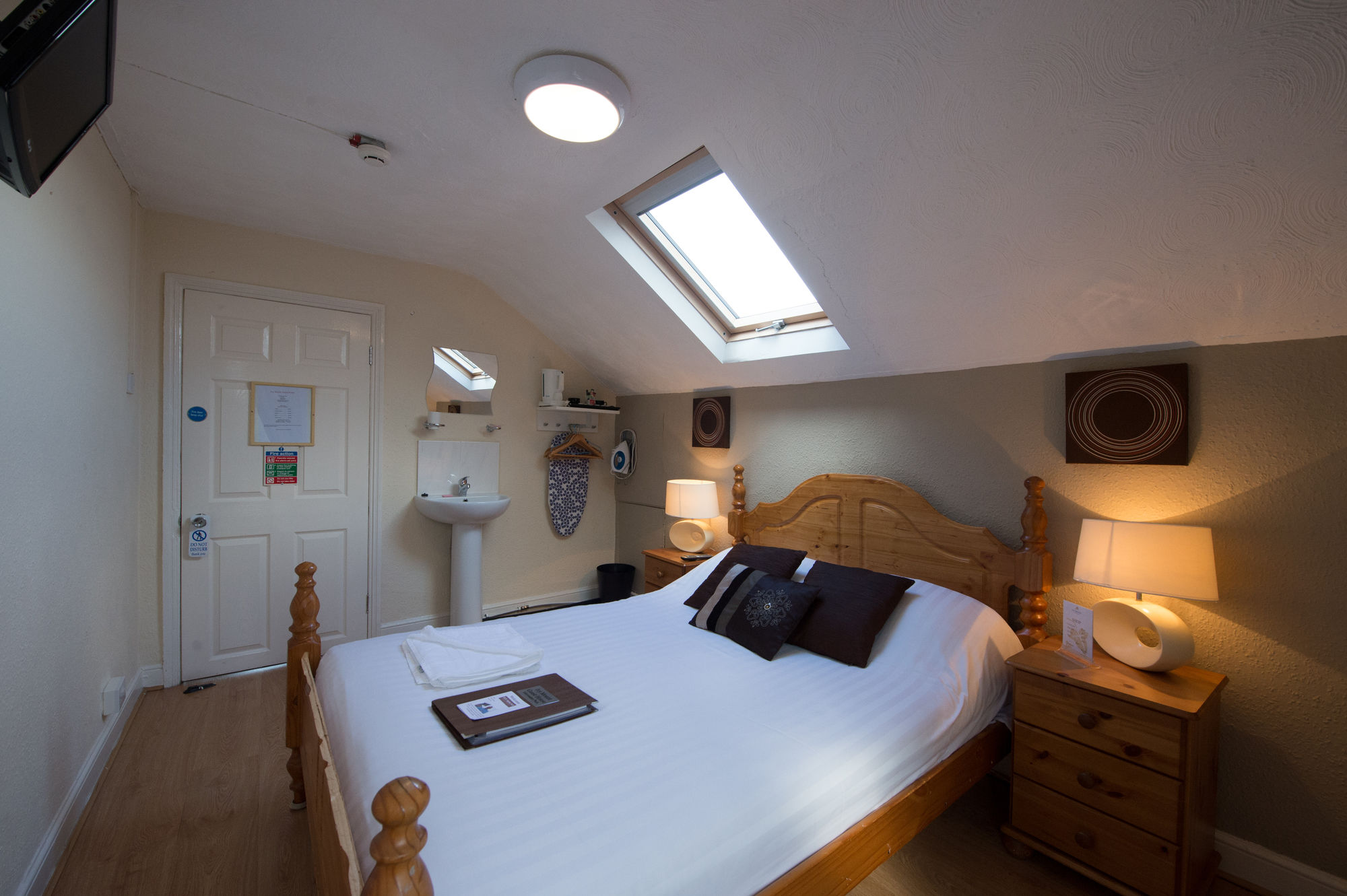 Фото Ivy Mount Boutique