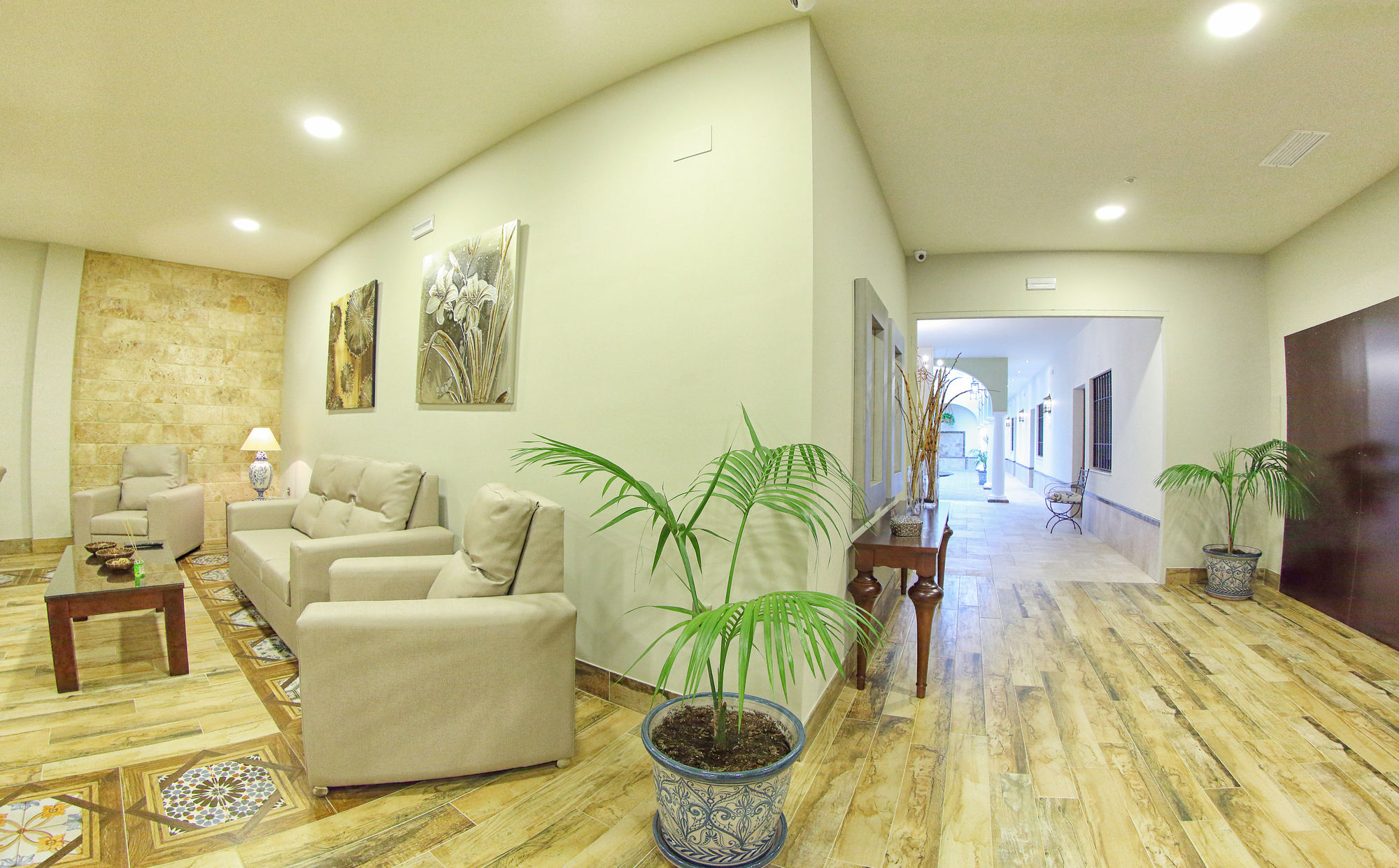 Фото Hostal Garlu