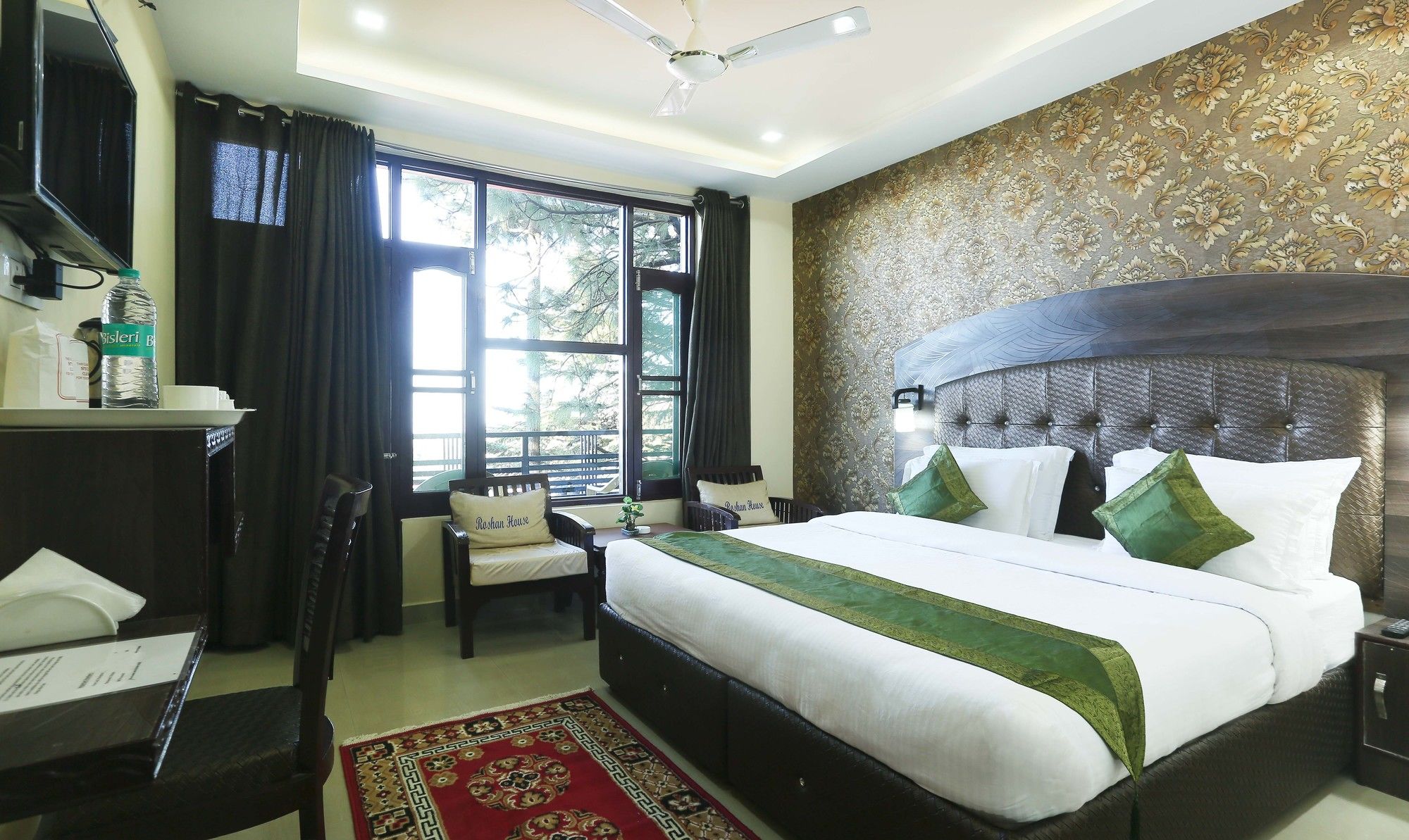 Фото Treebo Trend Roshan House