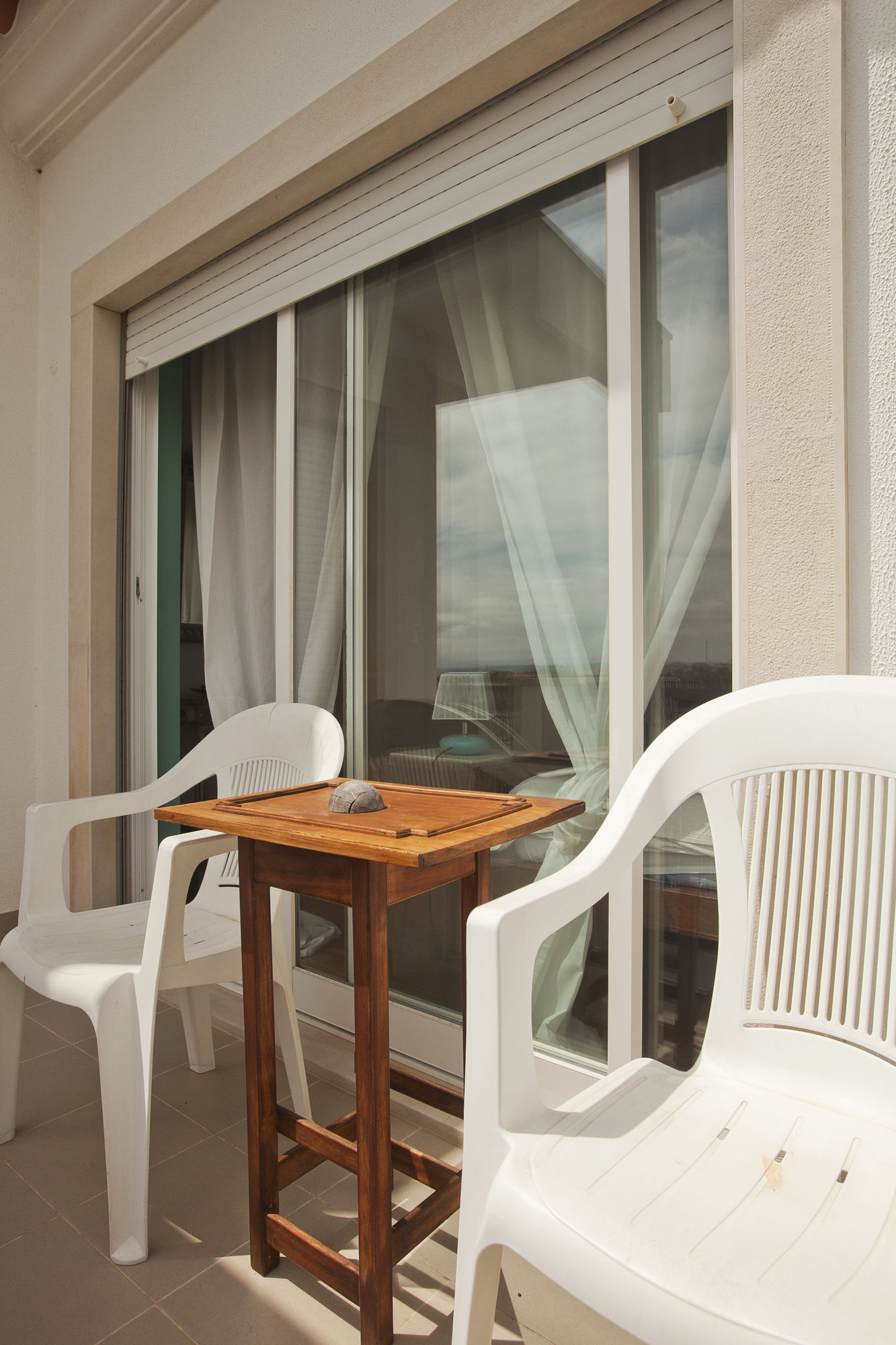 Фото Хостел Ericeira Chill Hill Hostel & Private Rooms