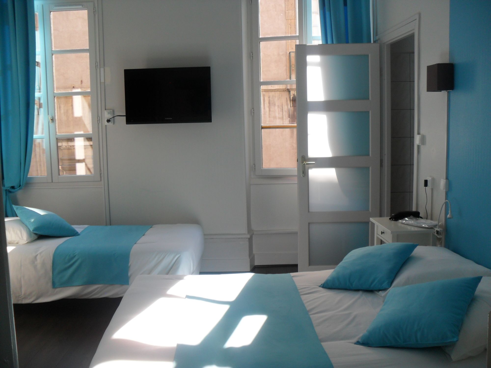 Фото отеля 4