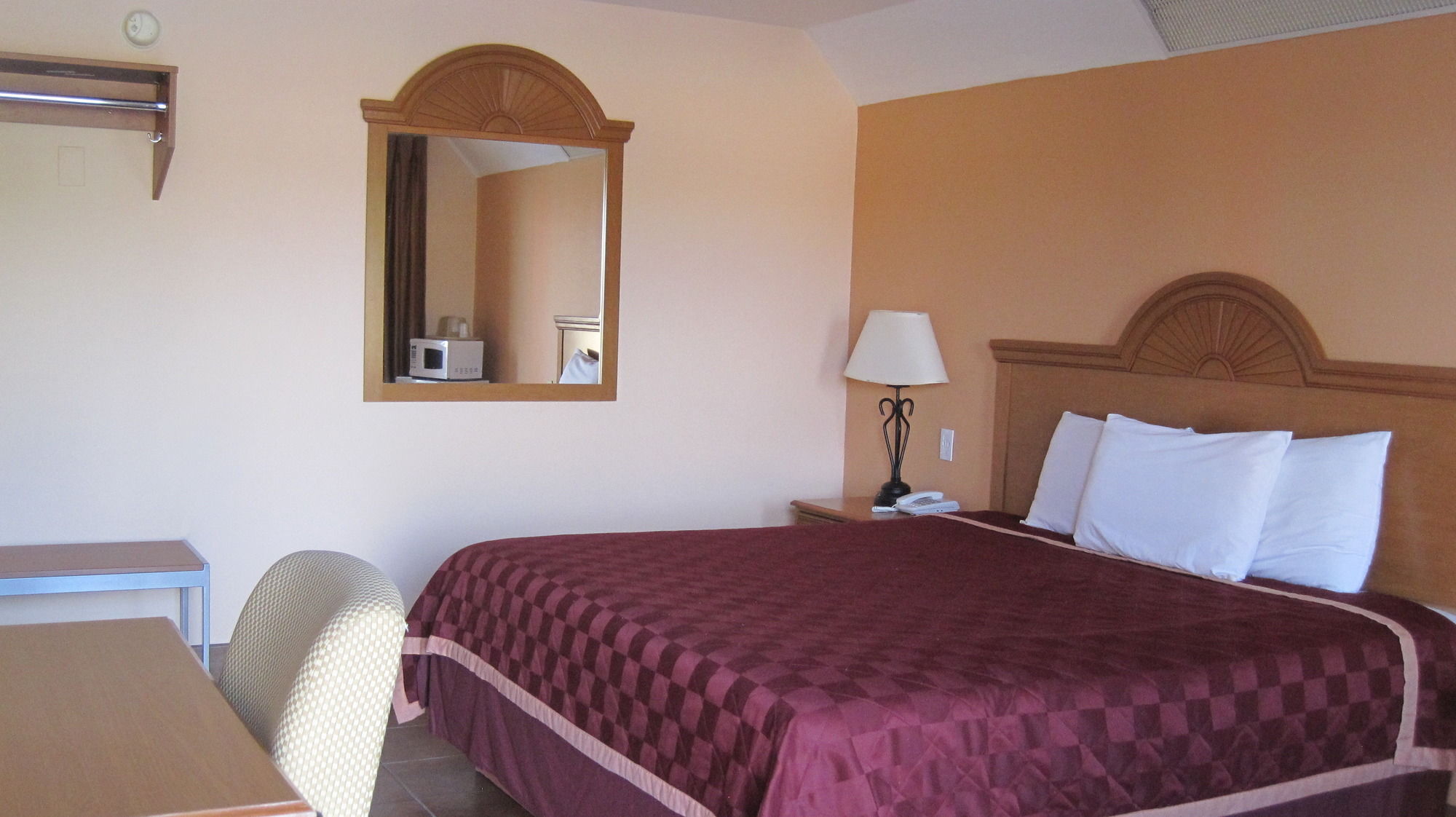 Фото Best Way Inn Houston - Medical Center