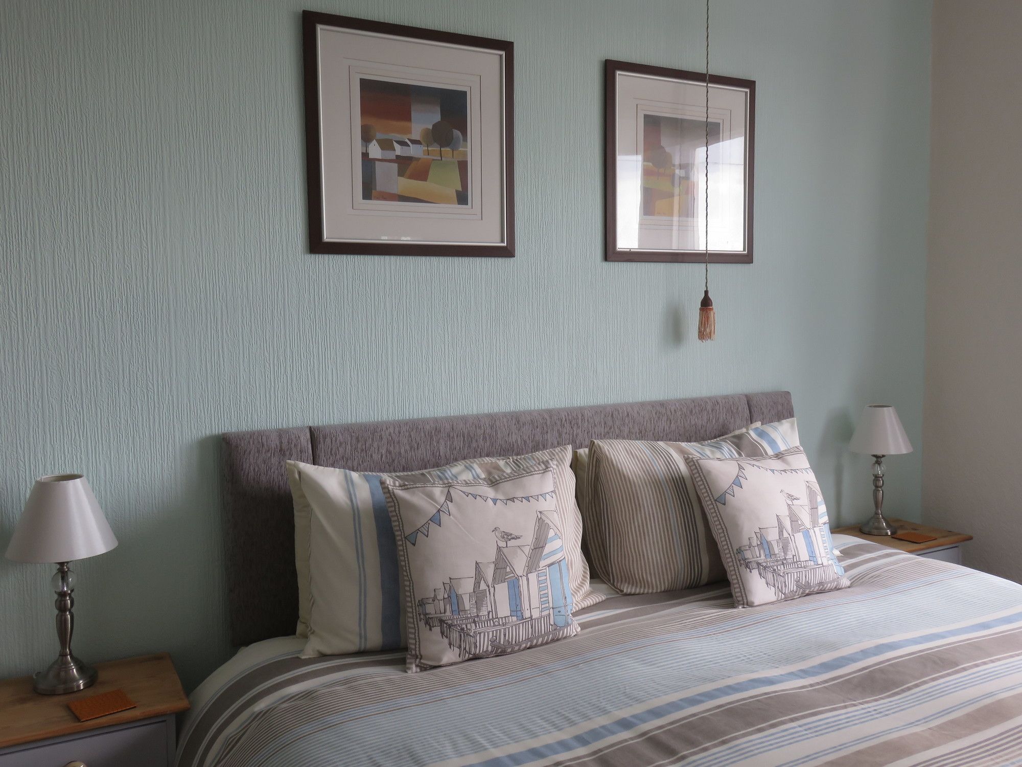 Фото Ainsley Court Guest House