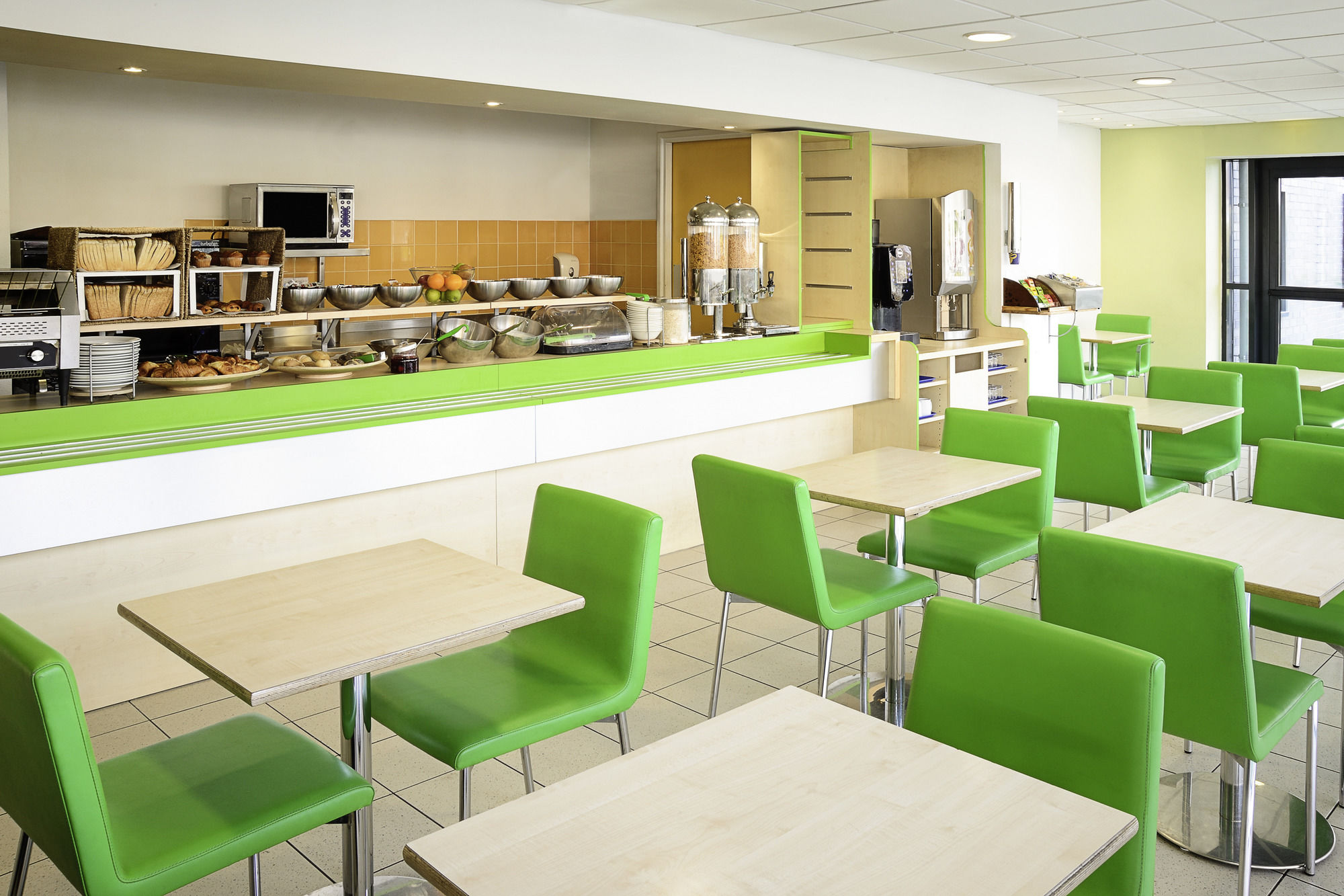 Фото Ibis Southampton Centre