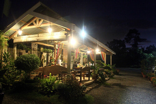 Гостиница Lazea Tagaytay Inn в Тагайтае