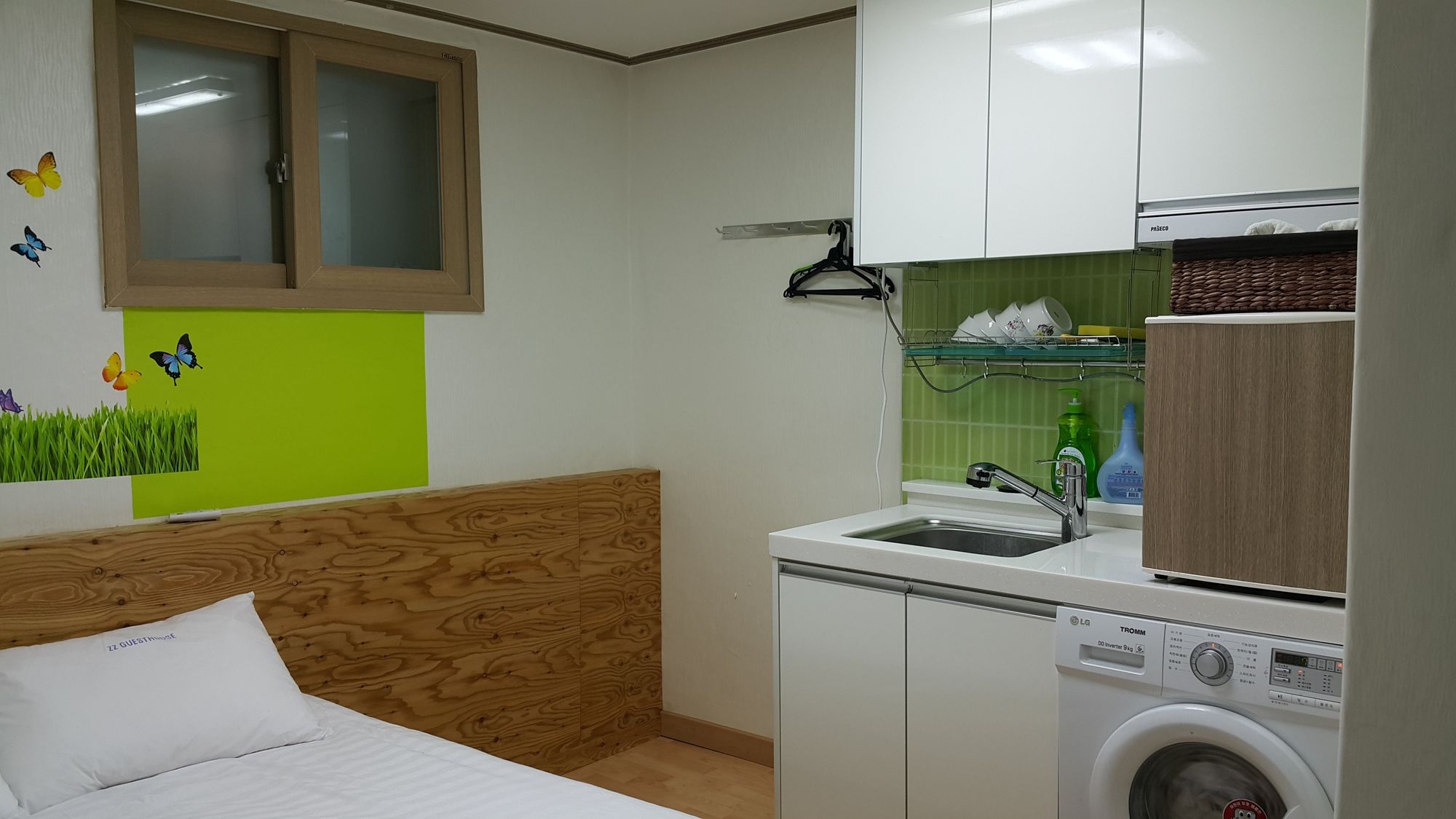 Фото Guest House Myeongdong