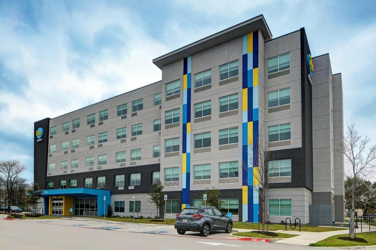 Фото Tru by Hilton Austin Airport, Tx