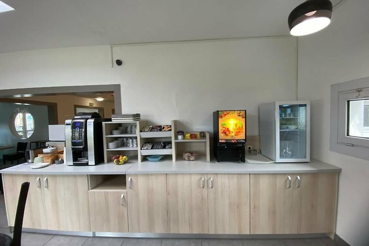 Фото Kyriad Direct Nantes La Beaujeoire