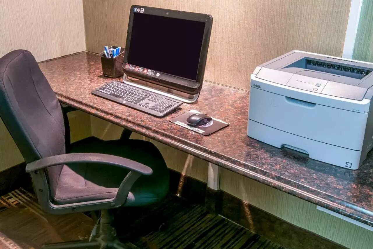 Фото Red Roof Inn Plus+ Easton