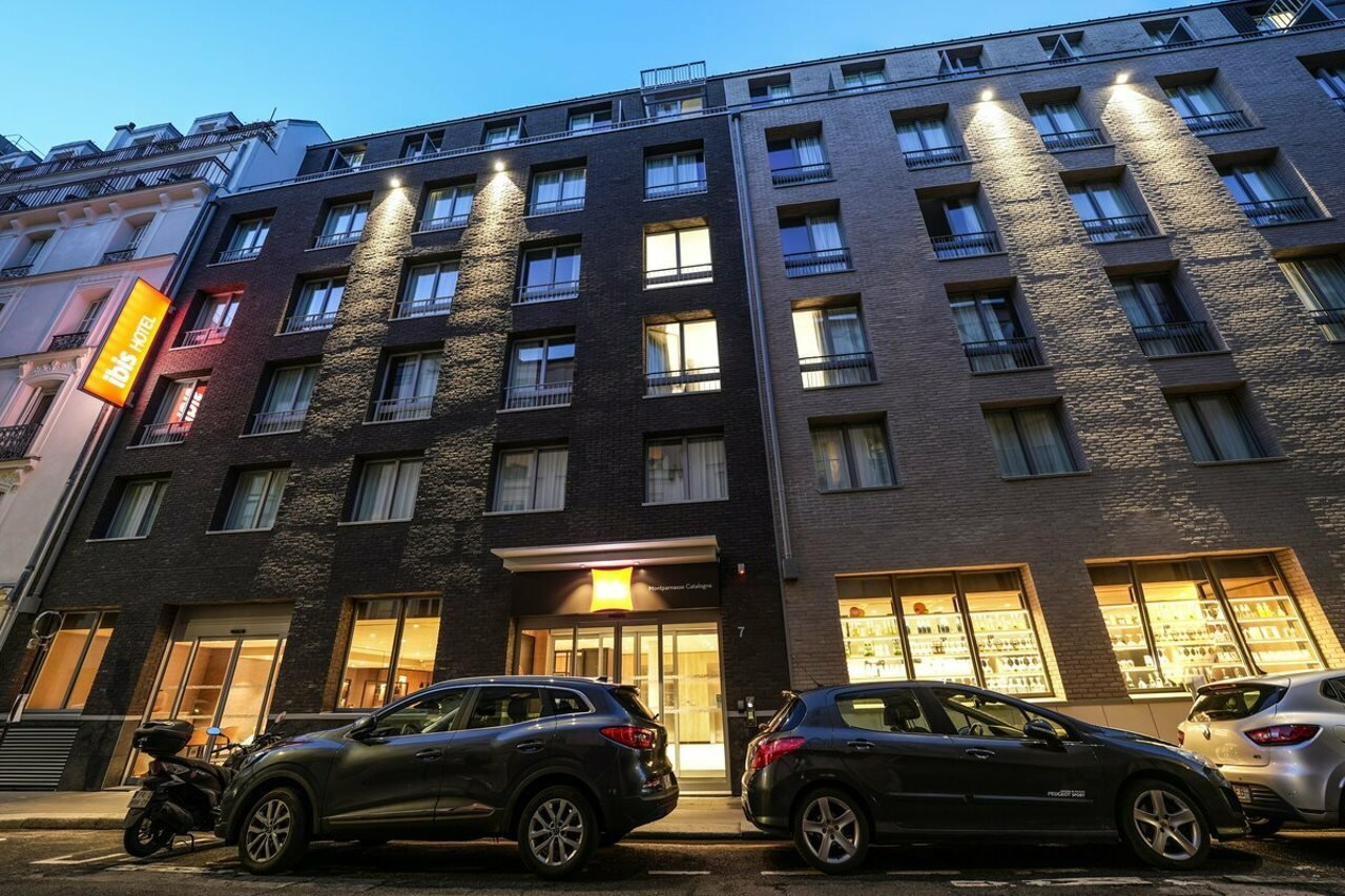 Фото отеля 1