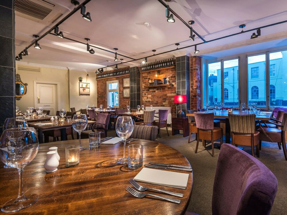 Фото The White Hart Hotel, Boston, Lincolsnhire