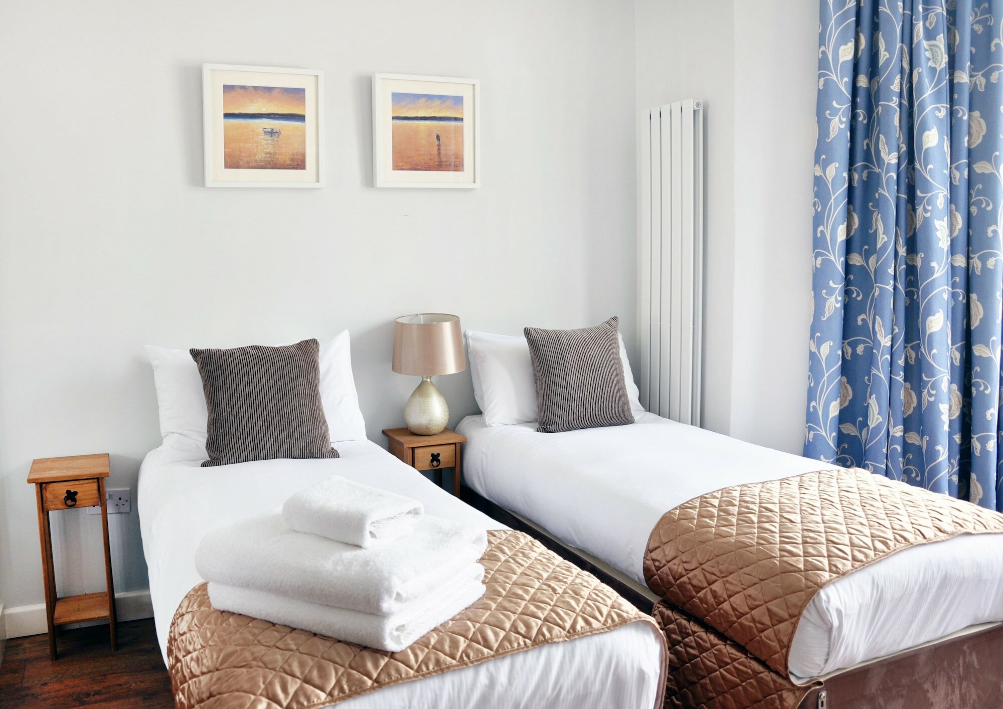 Фото Lamington Apartments