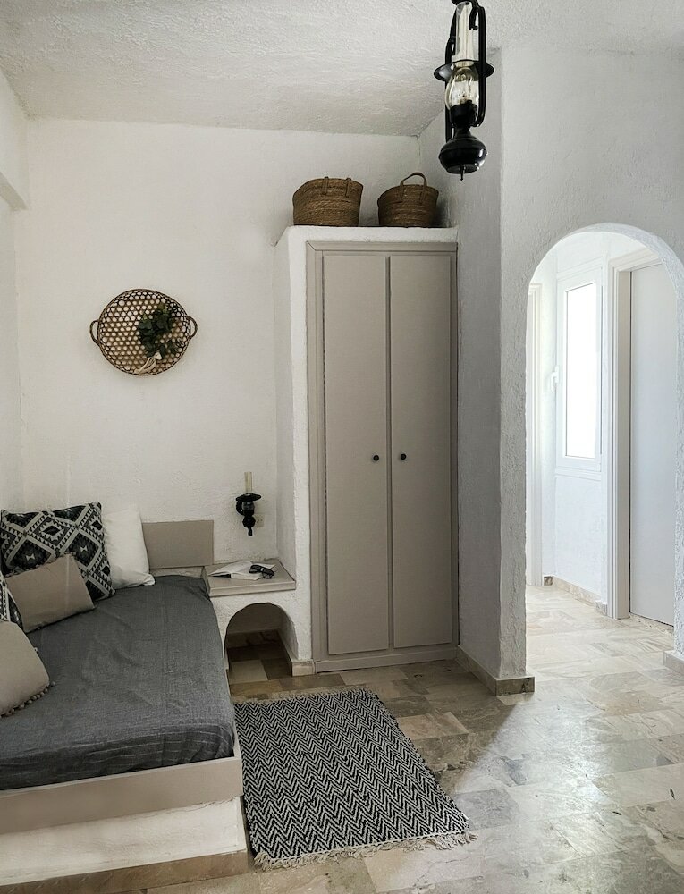 Фото Achlia Hotel