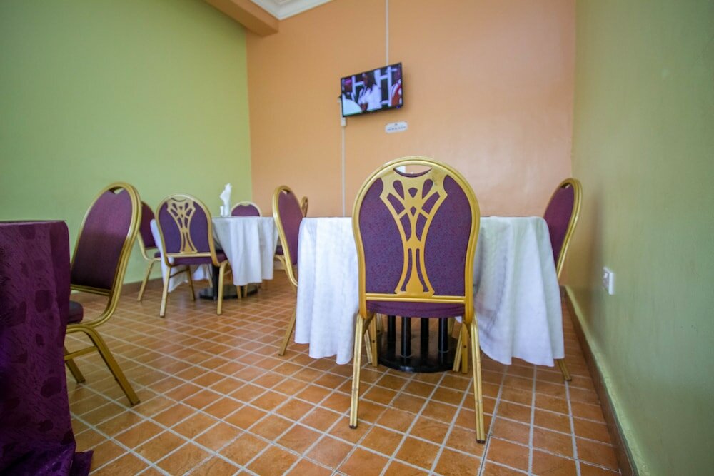 Фото Eight Winx Hotel