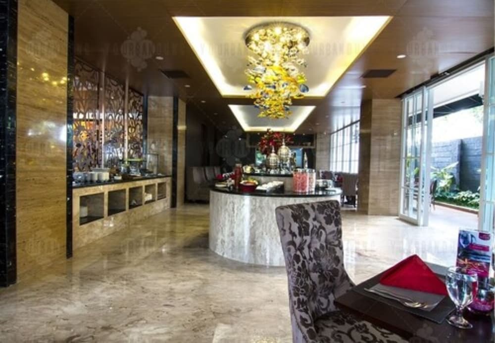 Фото Belviu Hotel Bandung