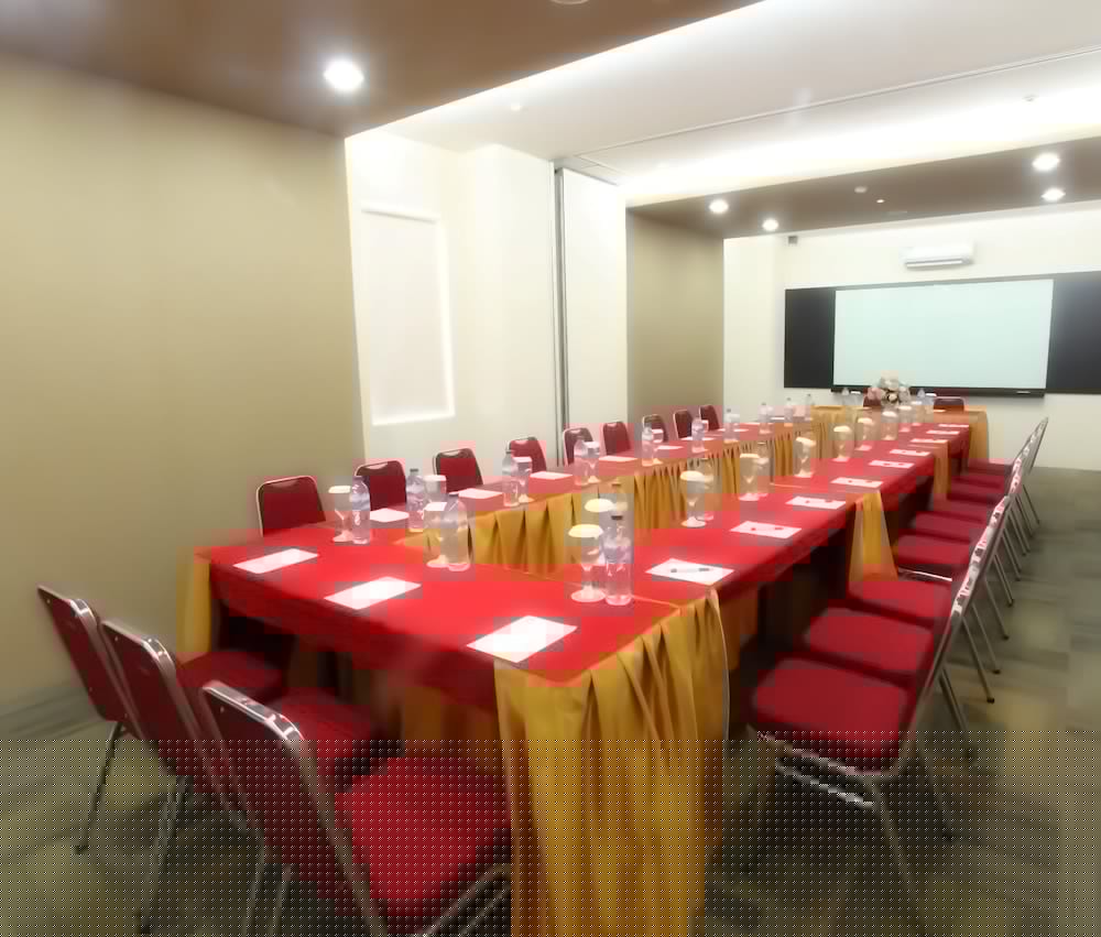 Фото Dragon Inn Kemayoran