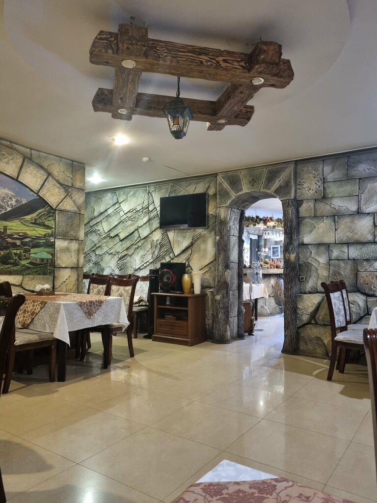 Cafe Zahodi Genacvale, Saint Petersburg, photo