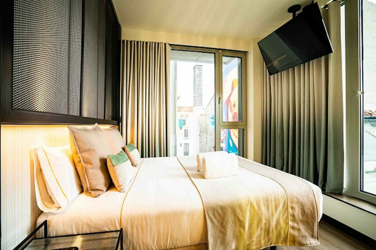 Фото отеля 2