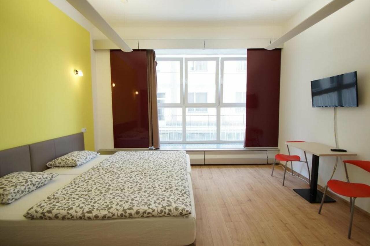 Фото Dan In'n Out