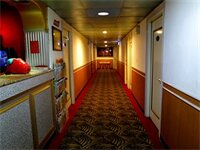 Фото One Plus One Hotel