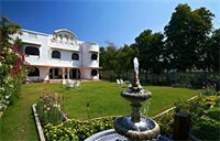 Фото Hotel Megh Niwas