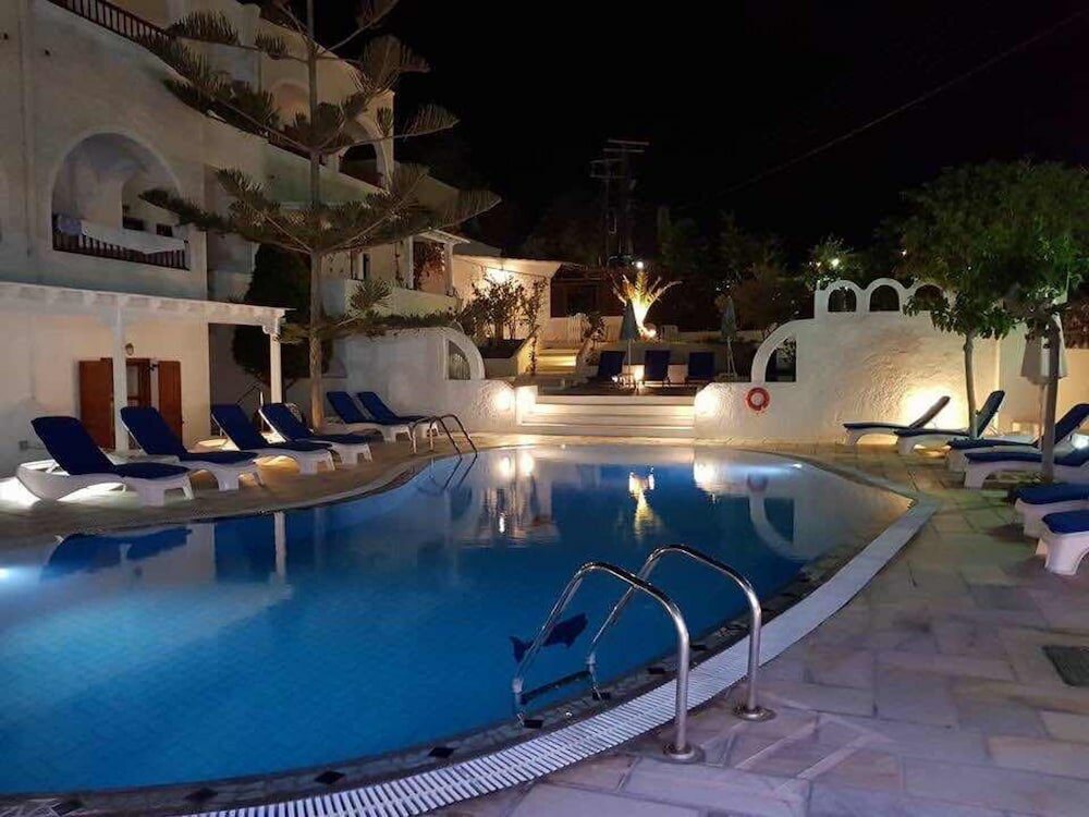 Фото Sunflower Santorini