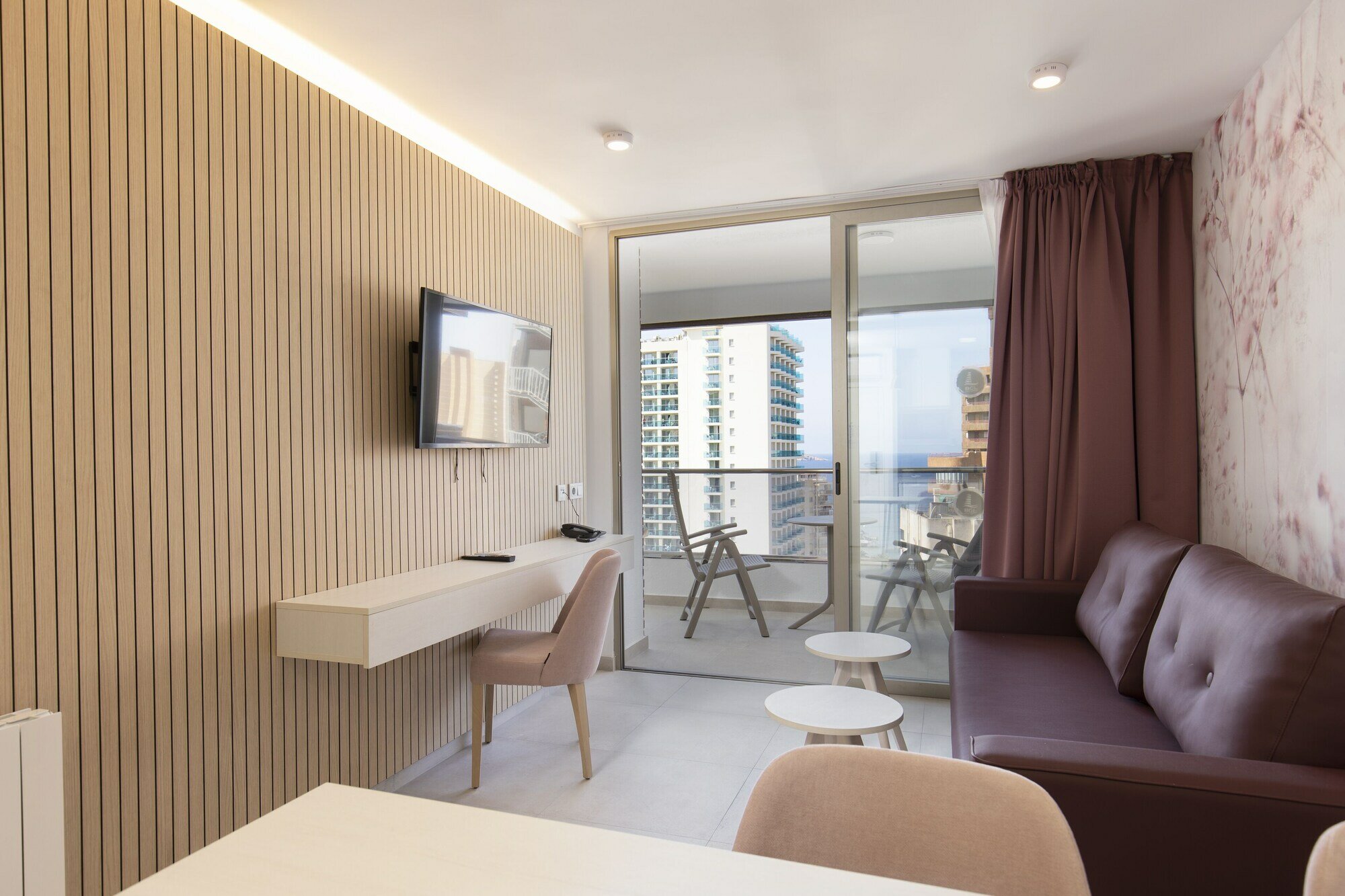 Фото Aparthotel Bcl Levante Beach