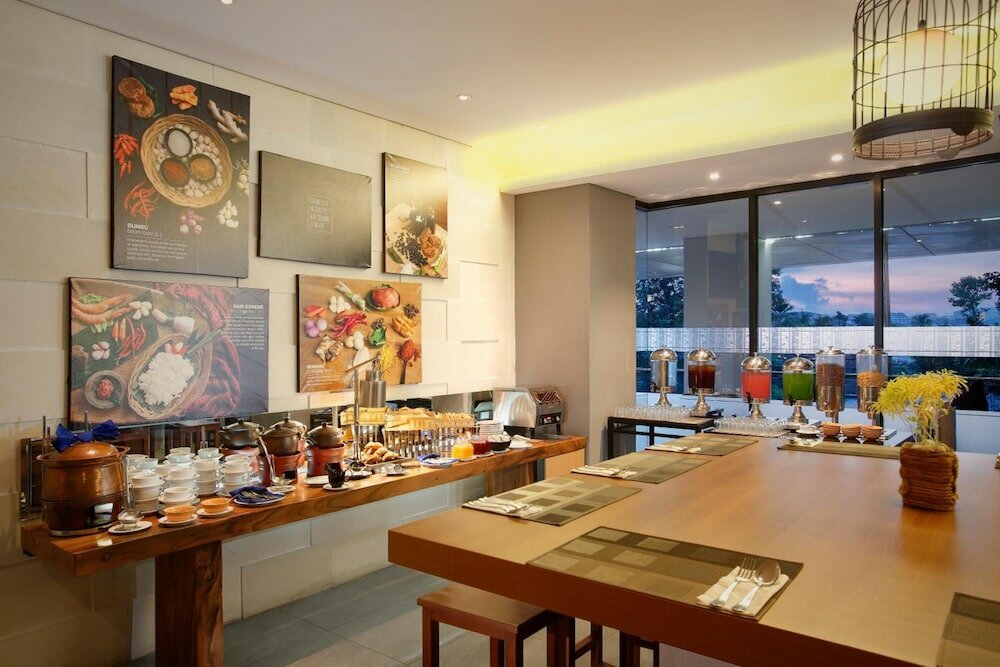 Фото Batiqa Hotel Palembang