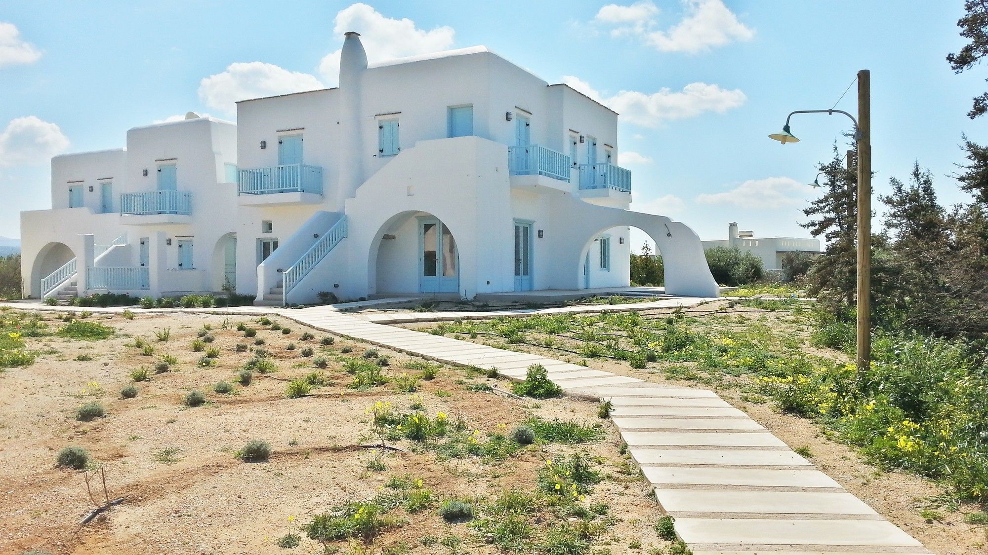 Фото отеля 1