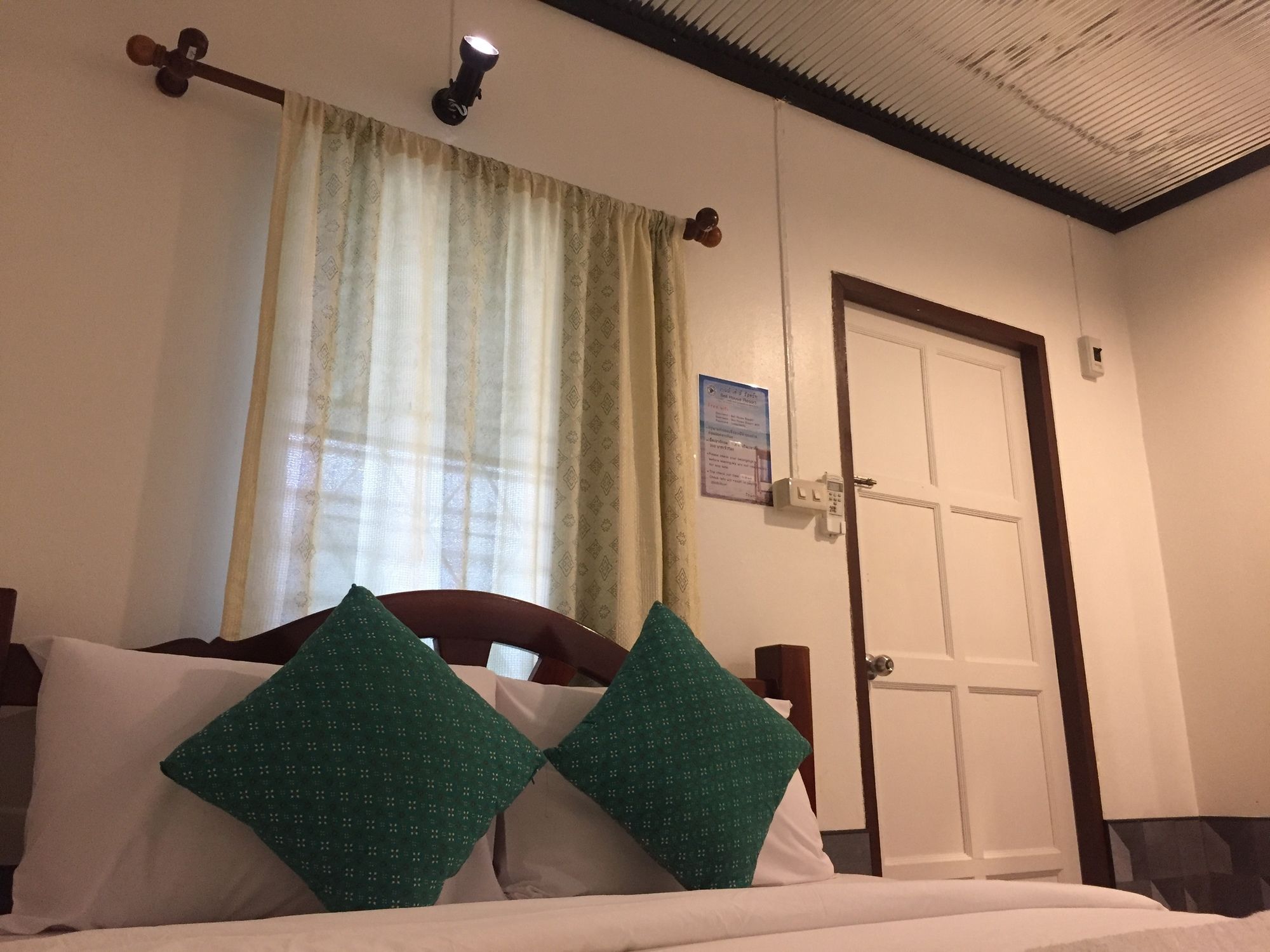 Фото Samet Bellhouse