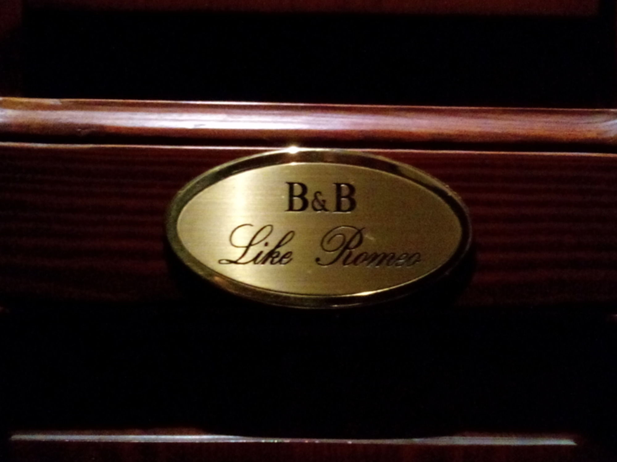 Фото 32071112244