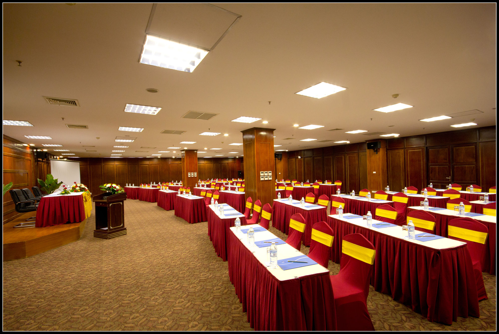 Фото Vientiane Plaza Hotel