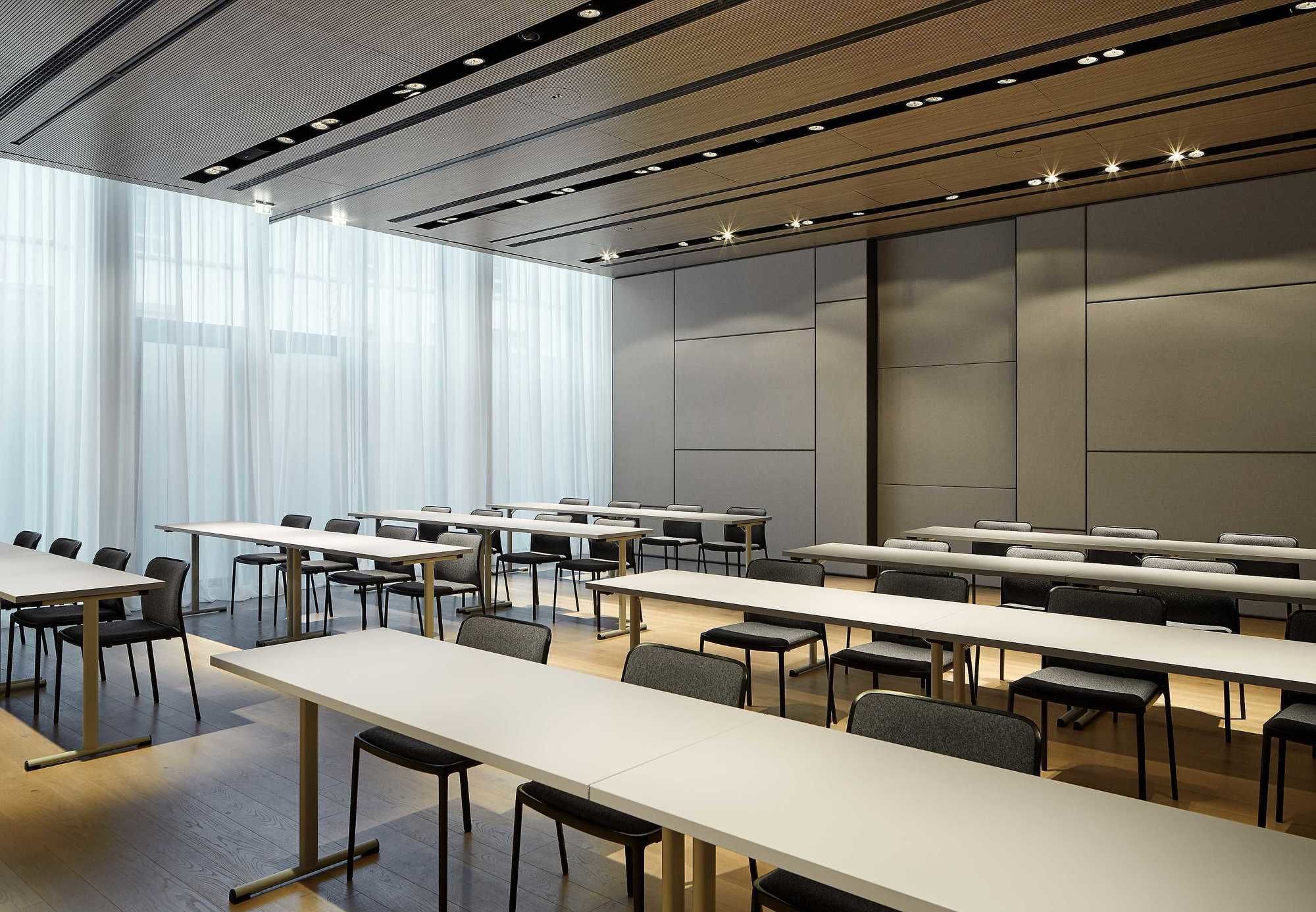 Фото Roomers Baden-Baden