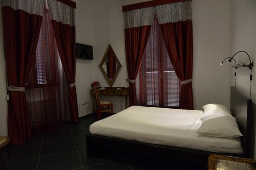 Гостиница B& x26; B Maria Vittoria and Apartments в Апулии