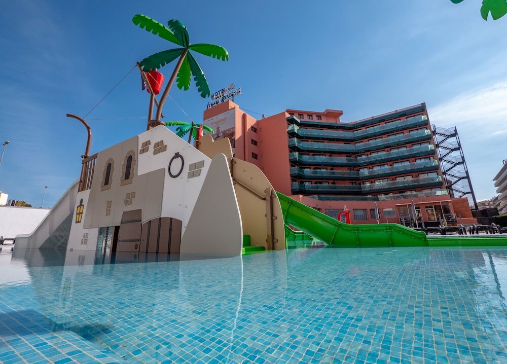 Фото Fenals Garden