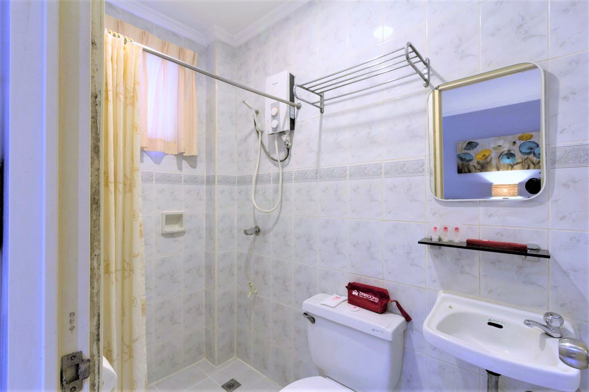 Фото Zen Rooms Zapatera