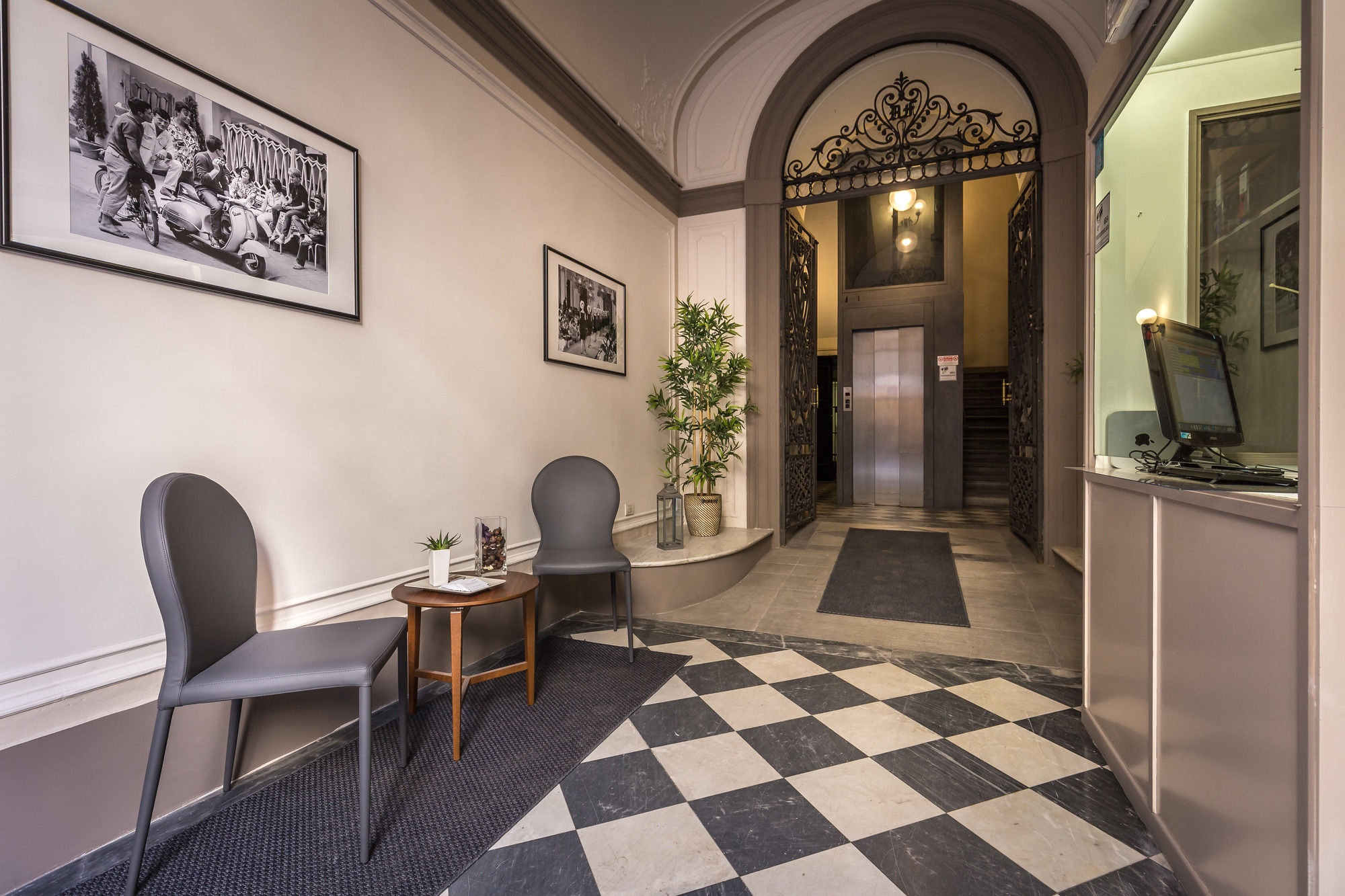 Фото Martelli 6 Suites And Apartments