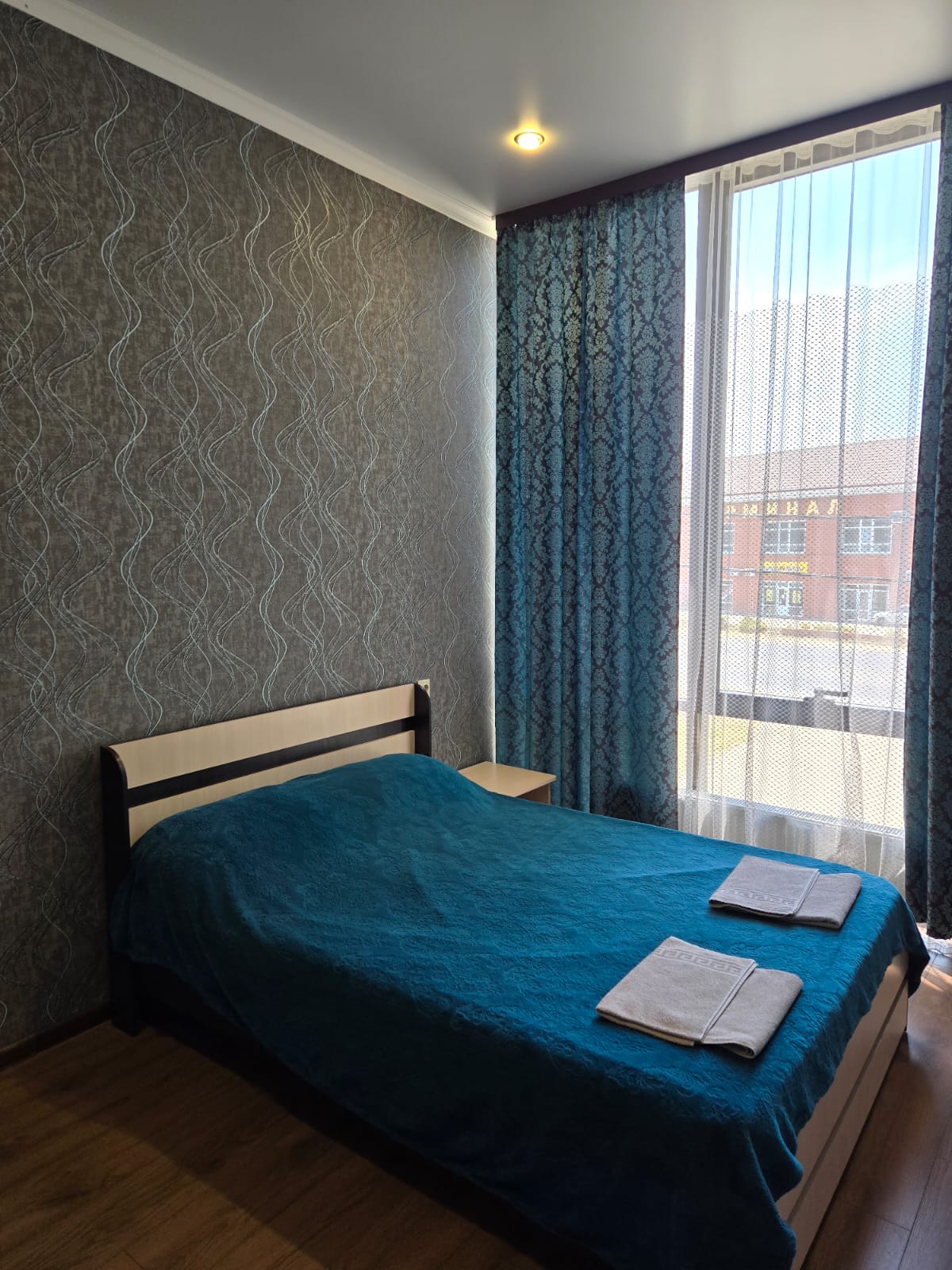 Фото отеля 2