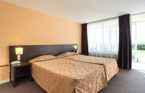 Гостиница Brit Hotel de l'océan Concarneau в Конкарно