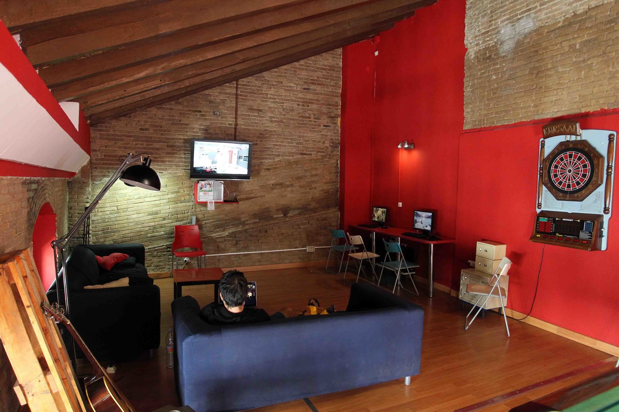 Фото Red Nest Hostel Valencia