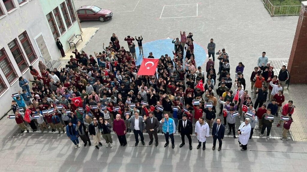 School Imam Hatip Middle School, Ciftlik, photo