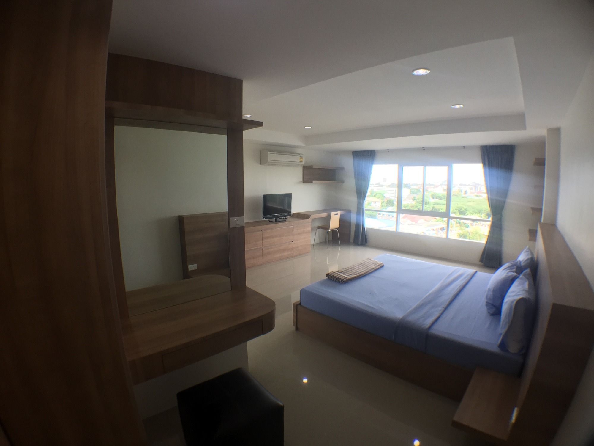 Фото The Precious Apartment