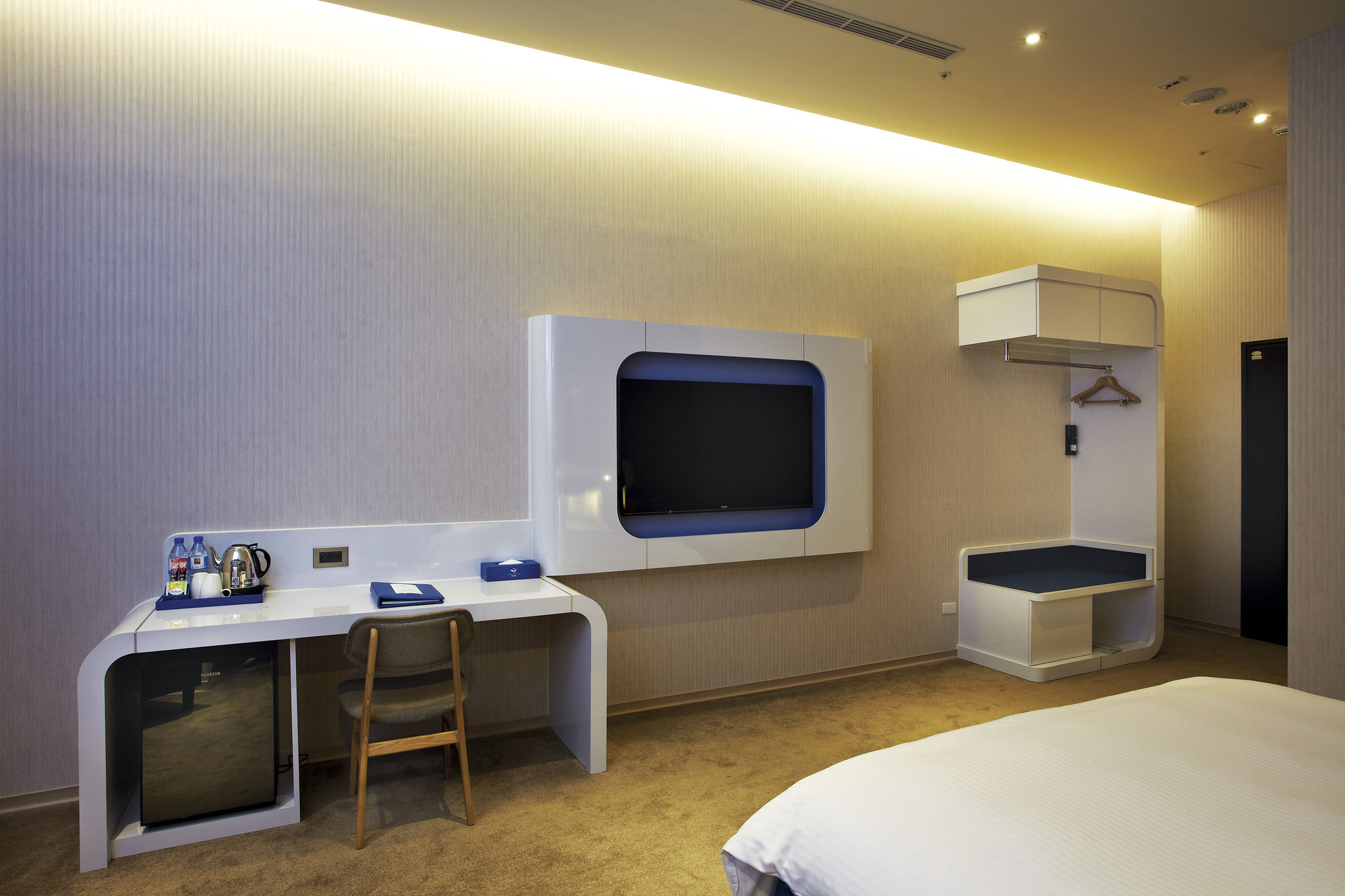 Фото Airline lnn Green Park Way