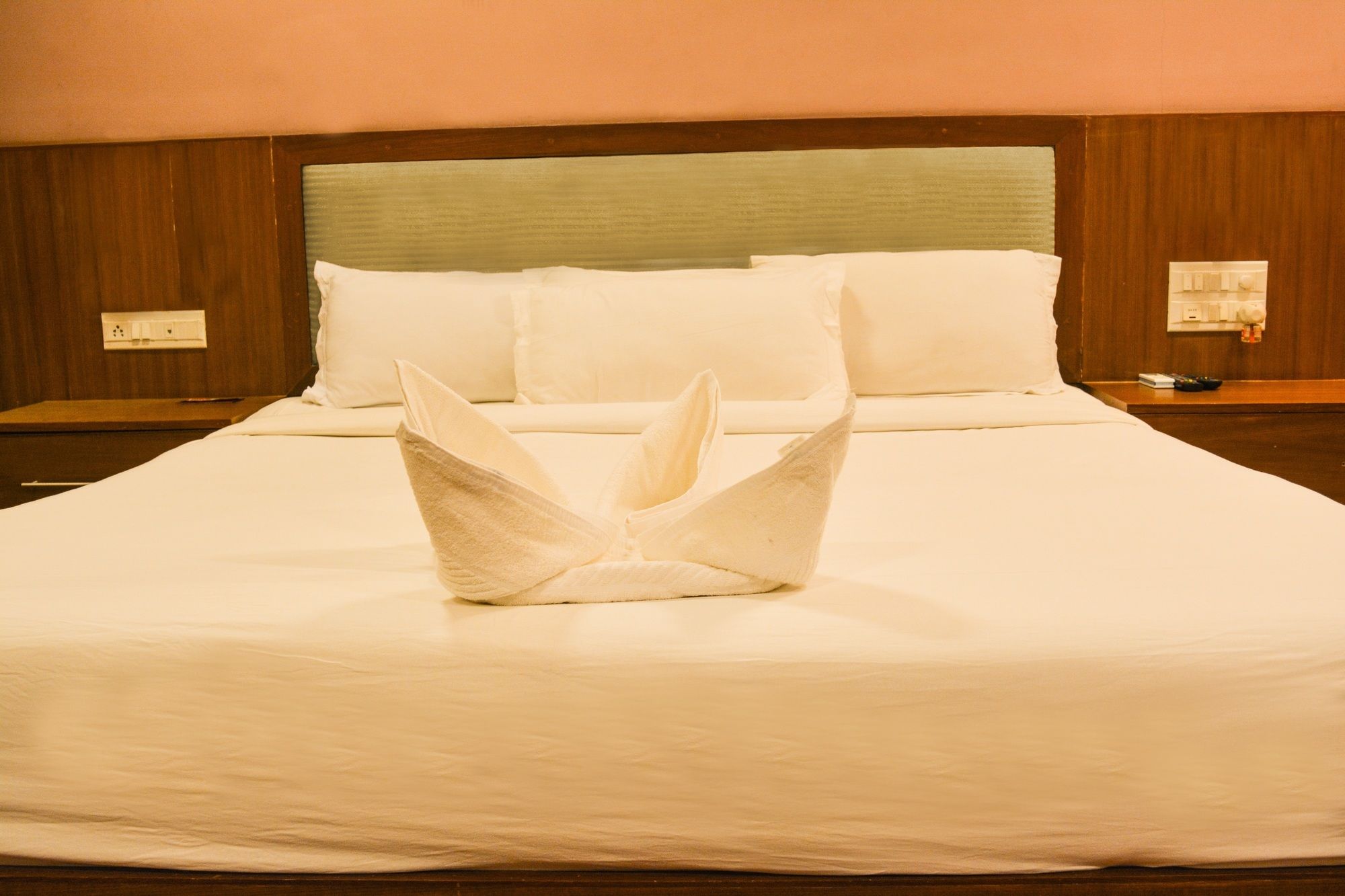 Фото Serene Boutique Hotel