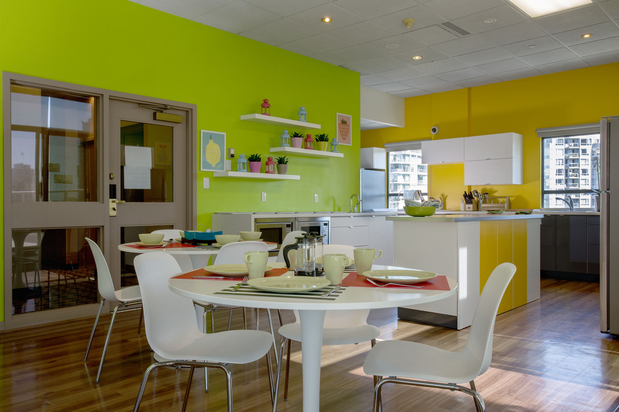 Фото Grand Park Hotel & Suites Downtown Vancouver