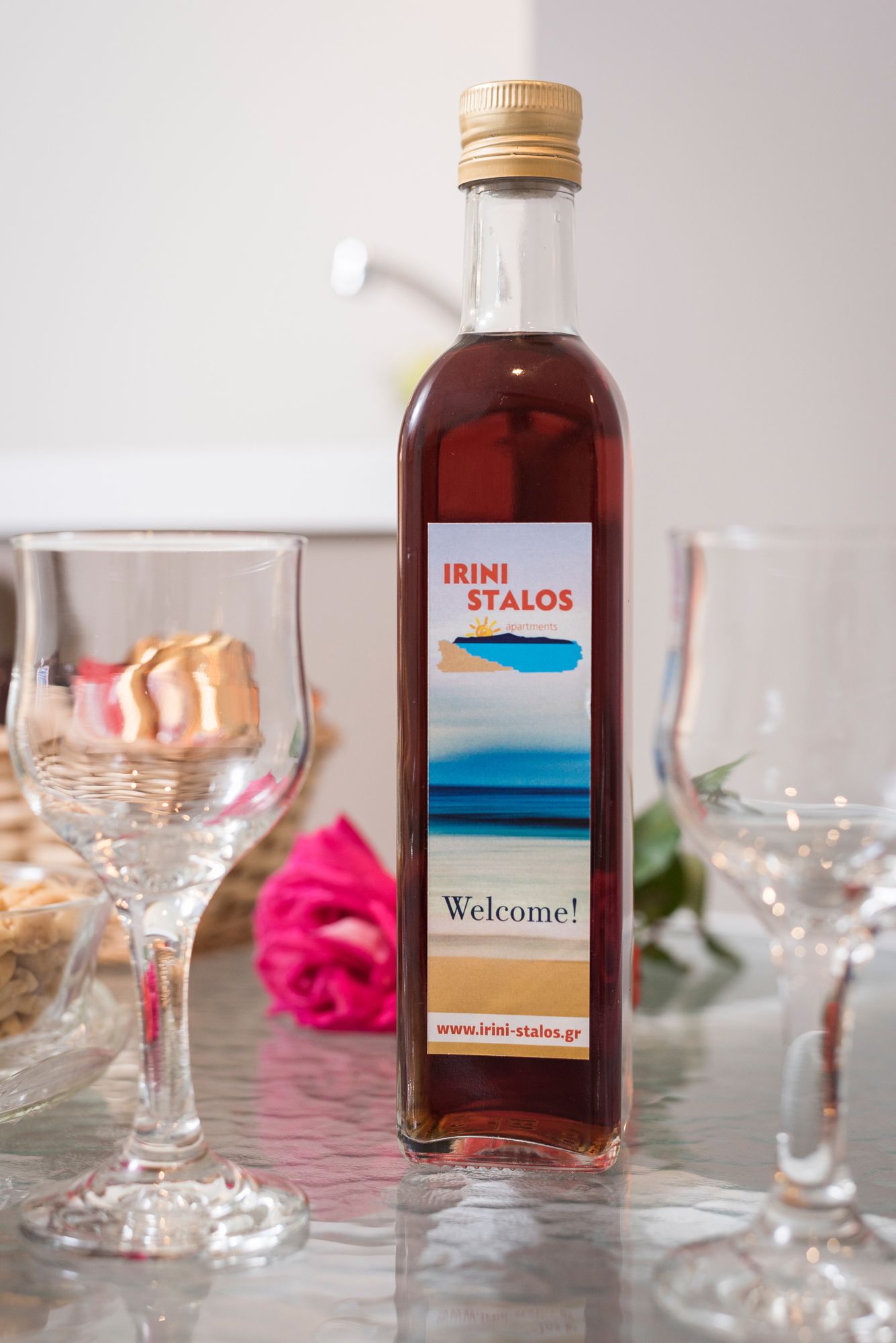 Фото Irini Stalos Apartments